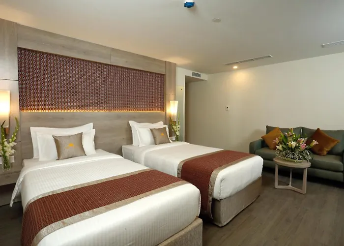 Hotel Crowne Imperial - 4*