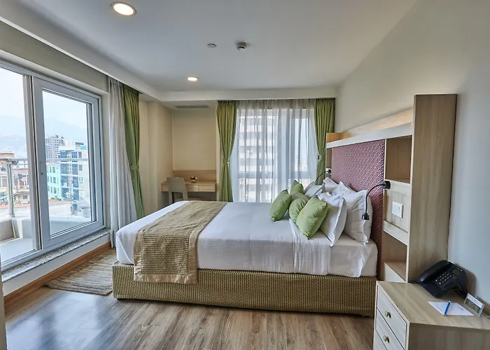 Crowne Imperial - Hotel Kathmandu