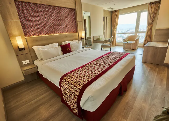 Hotel Crowne Imperial - 4*
