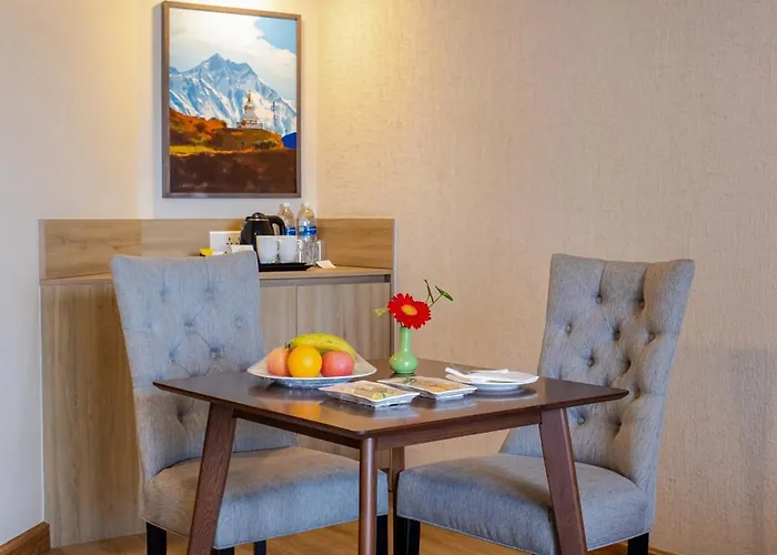 Crowne Imperial - 酒店 4*