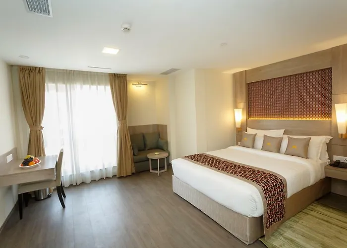 Crowne Imperial - 4*