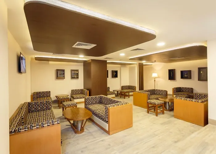 Crowne Imperial - Hotel