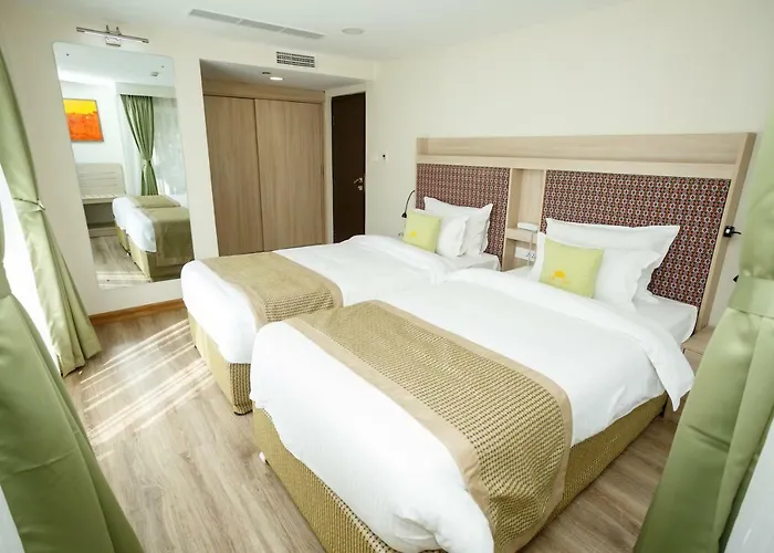 Crowne Imperial - Hotel 4*